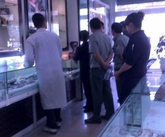 震撼爆料城管视频在线观看,现场直击惊人一幕  第3张