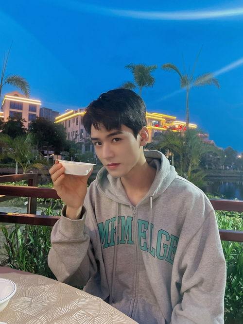 内娱爆料视频周翊然,揭秘娱乐圈幕后真相  第3张